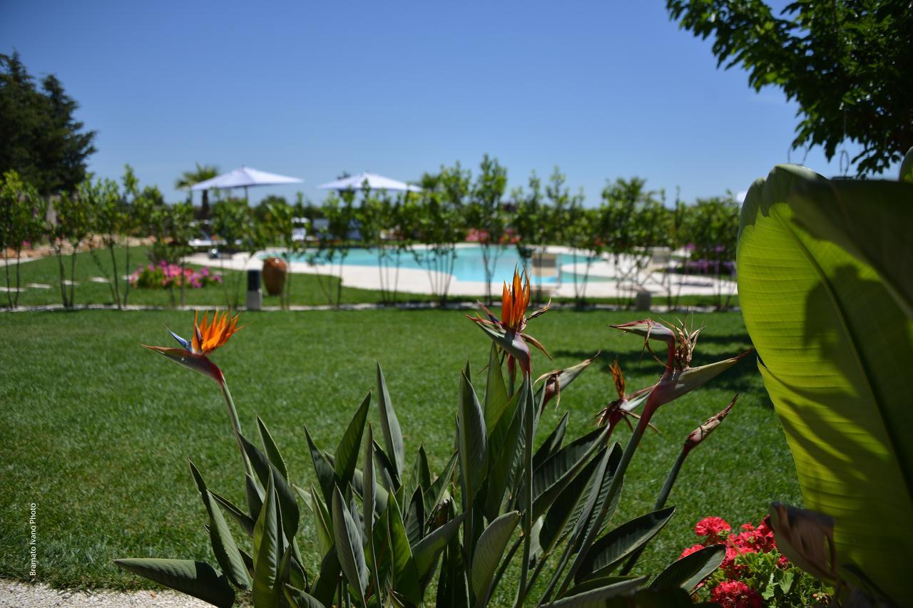 Le Scuderie - Castello Monaci Bed & Breakfast Salice Salentino Ngoại thất bức ảnh